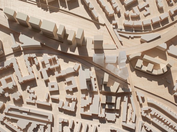 Nr Images Land Master